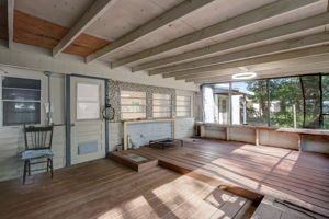 Screened-in Porch