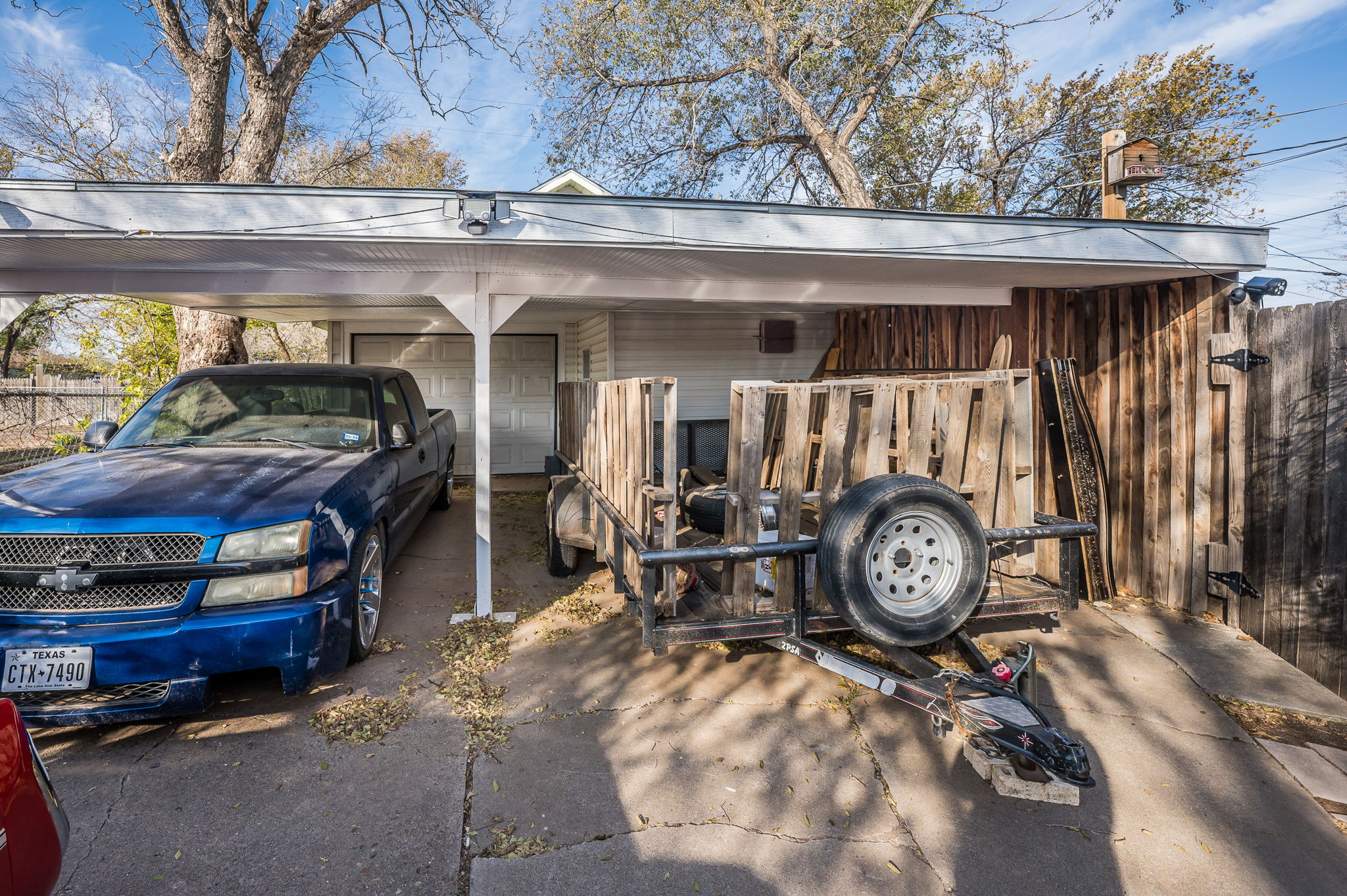 Garage