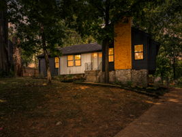  Photo 0
