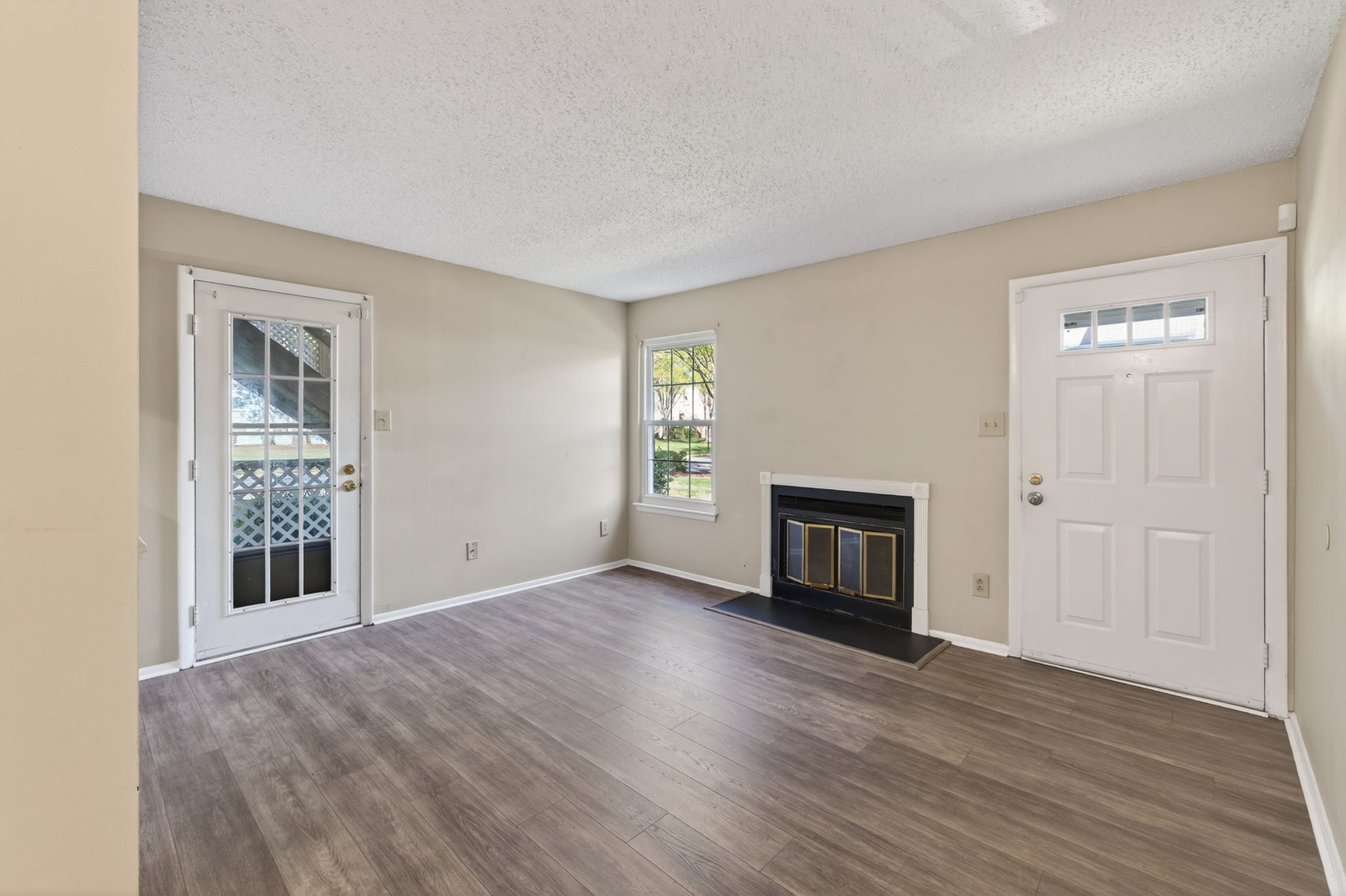 Bright & Spacious living space.