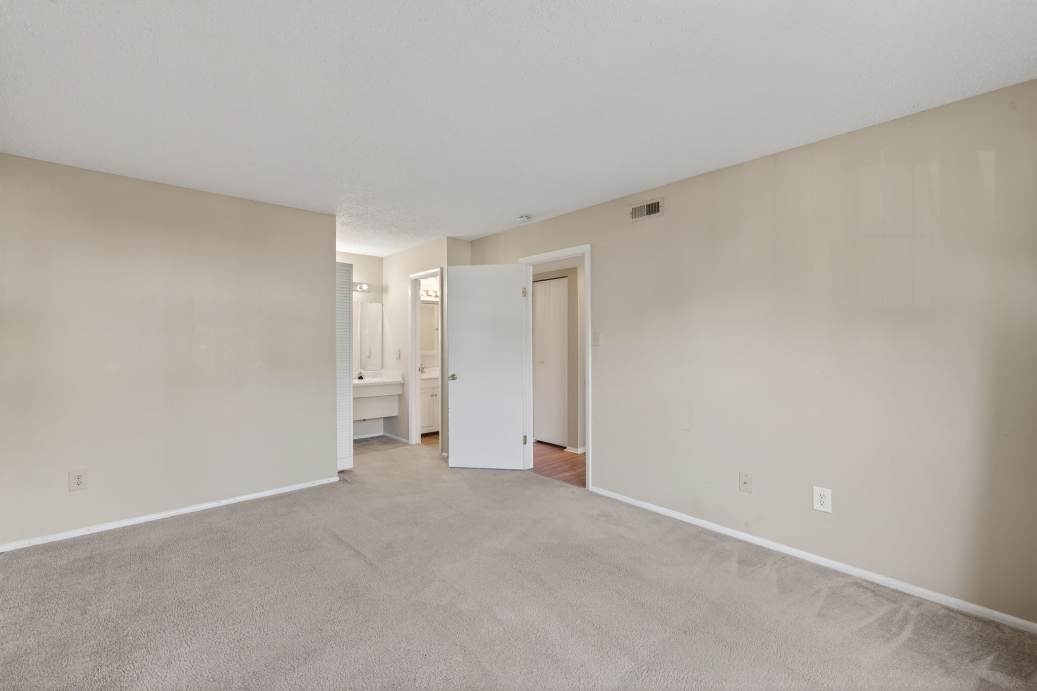 Generous primary bedroom.