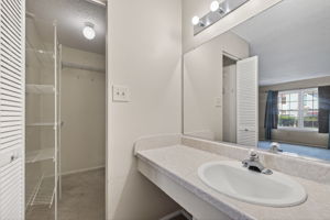 Primary Bedroom private vanity.