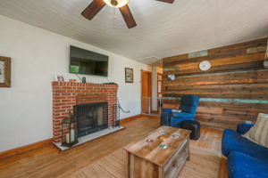 304 W McGinnis Cir, Norfolk, VA 23502, USA Photo 3