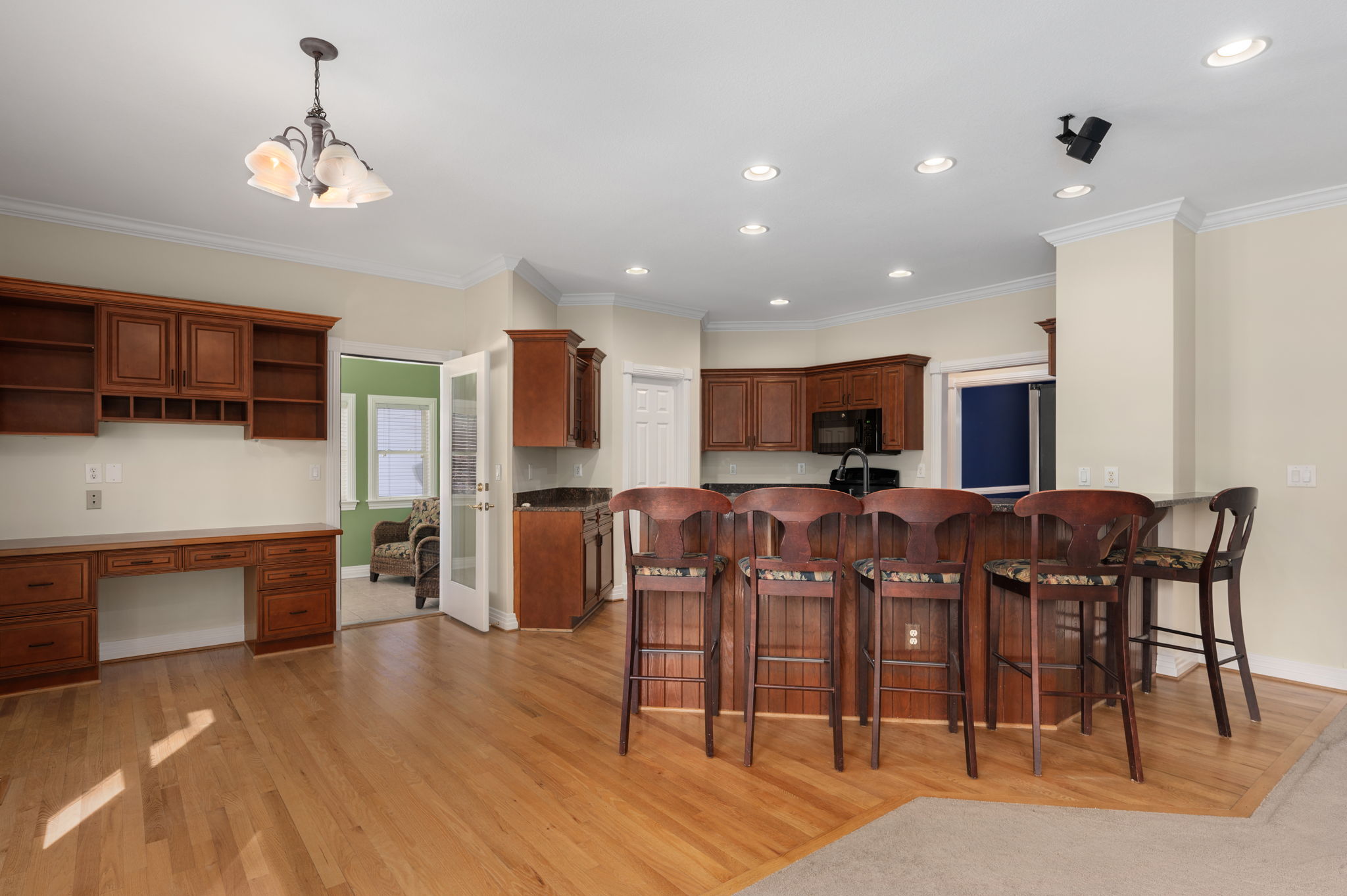 3040-Creek-Rd-Kitchen