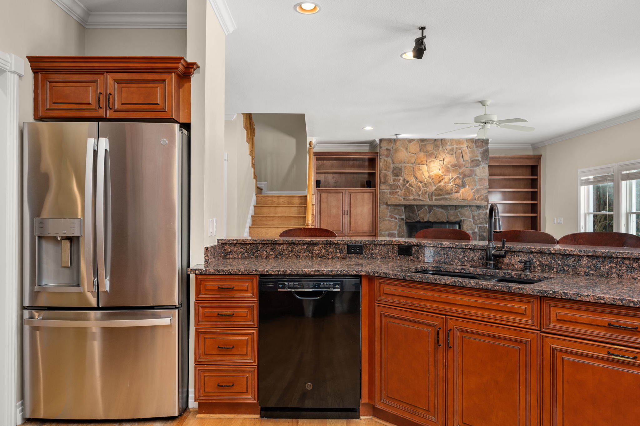 3040-Creek-Rd-Kitchen-V5