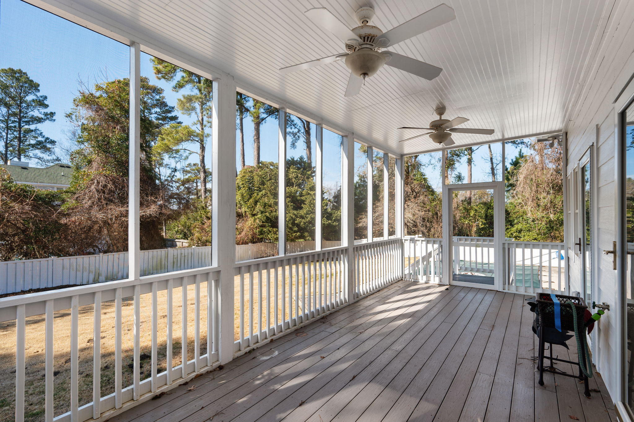 3040-Creek-Rd-Screened-Porch-V3