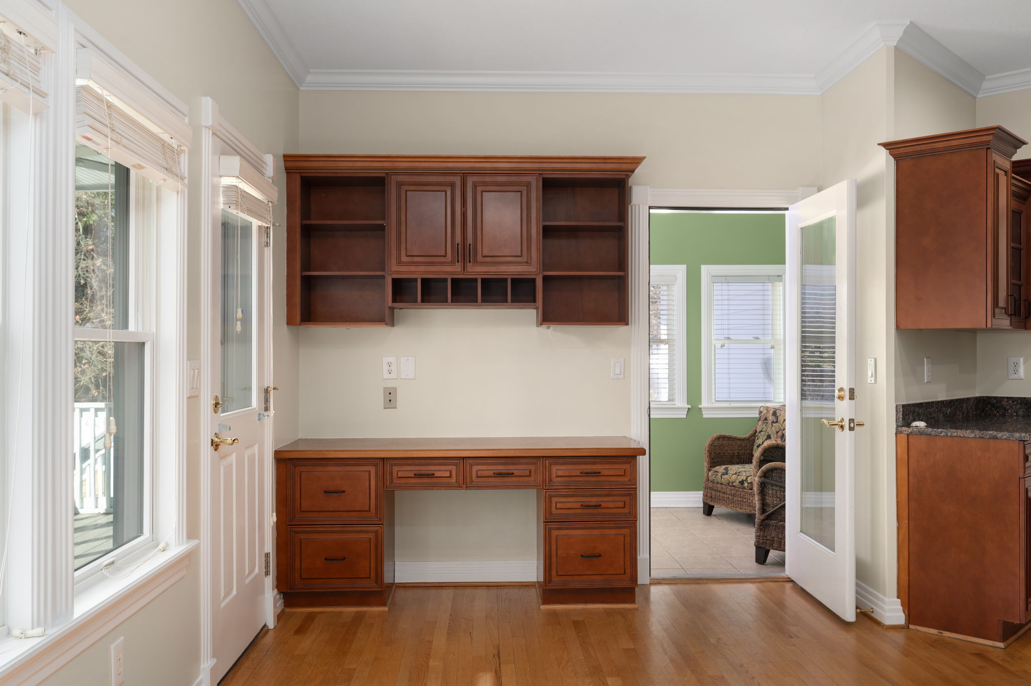 3040-Creek-Rd-Breakfast-Nook-V2