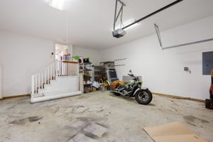 3040-Creek-Rd-Garage