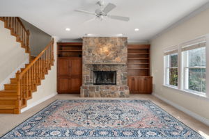 3040-Creek-Rd-Living-V3