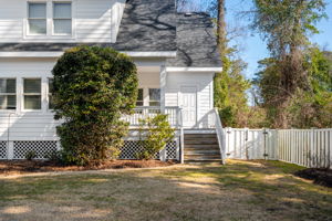 3040-Creek-Rd-Rear-Exterior-V2