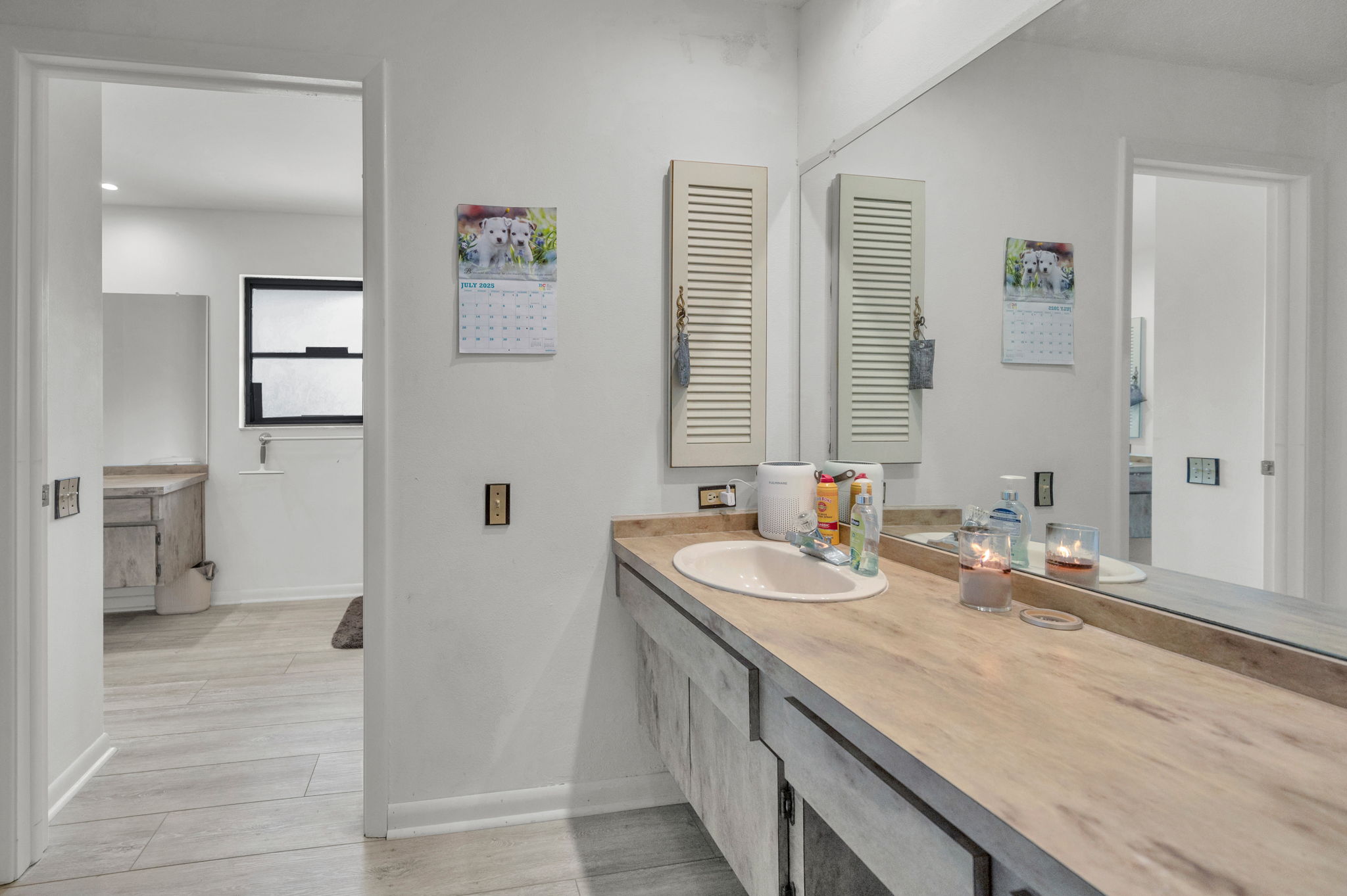 Primary Bathroom1a