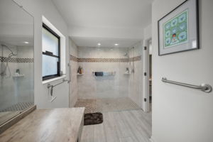 Primary Bathroom1b