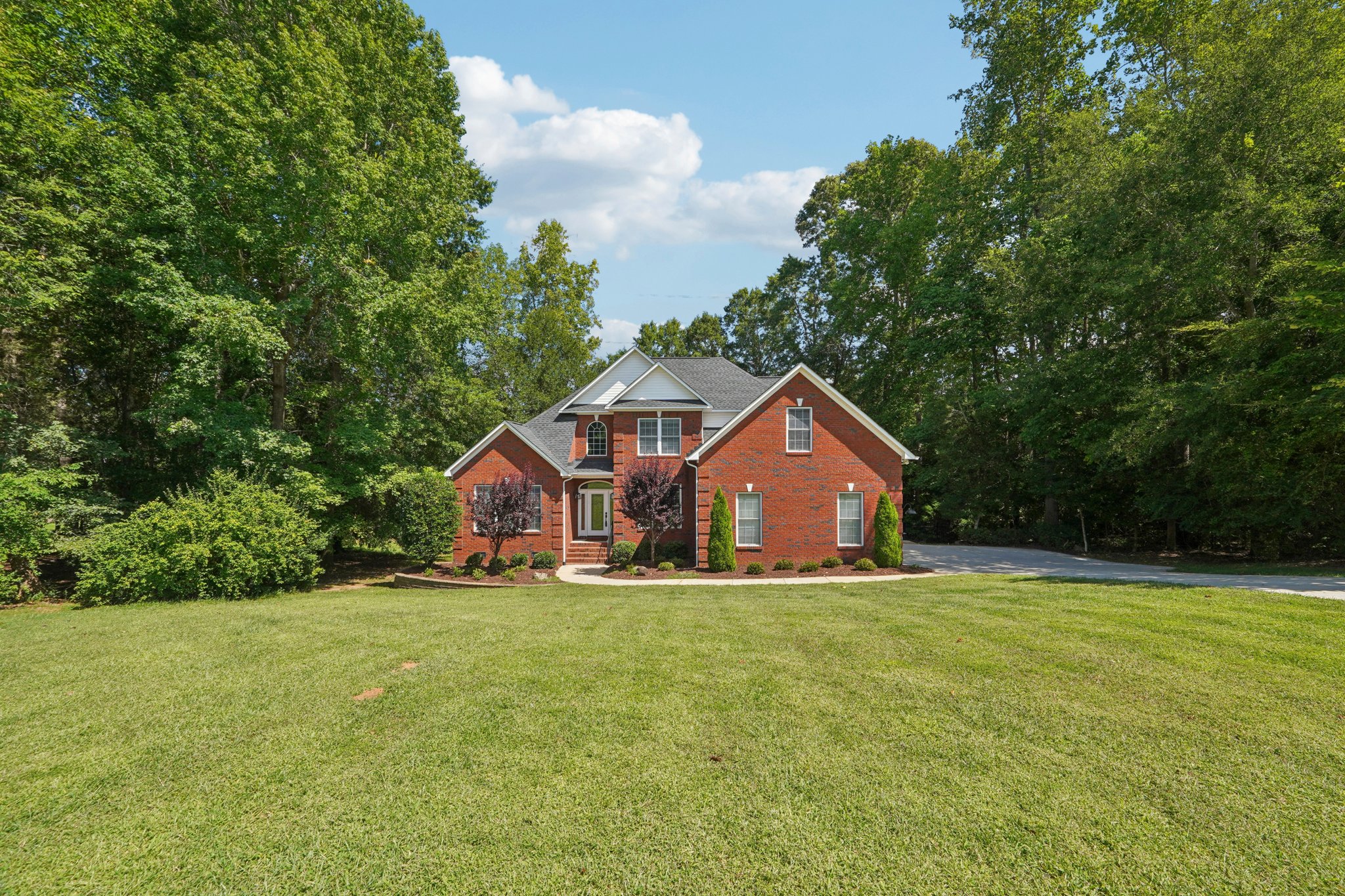 Patrick Place Cir-S1109-006.jpg