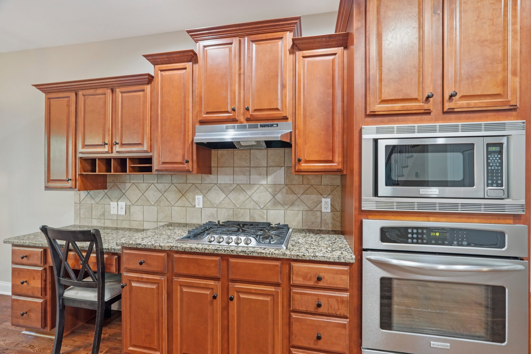 Patrick Place Cir-S1109-016.jpg