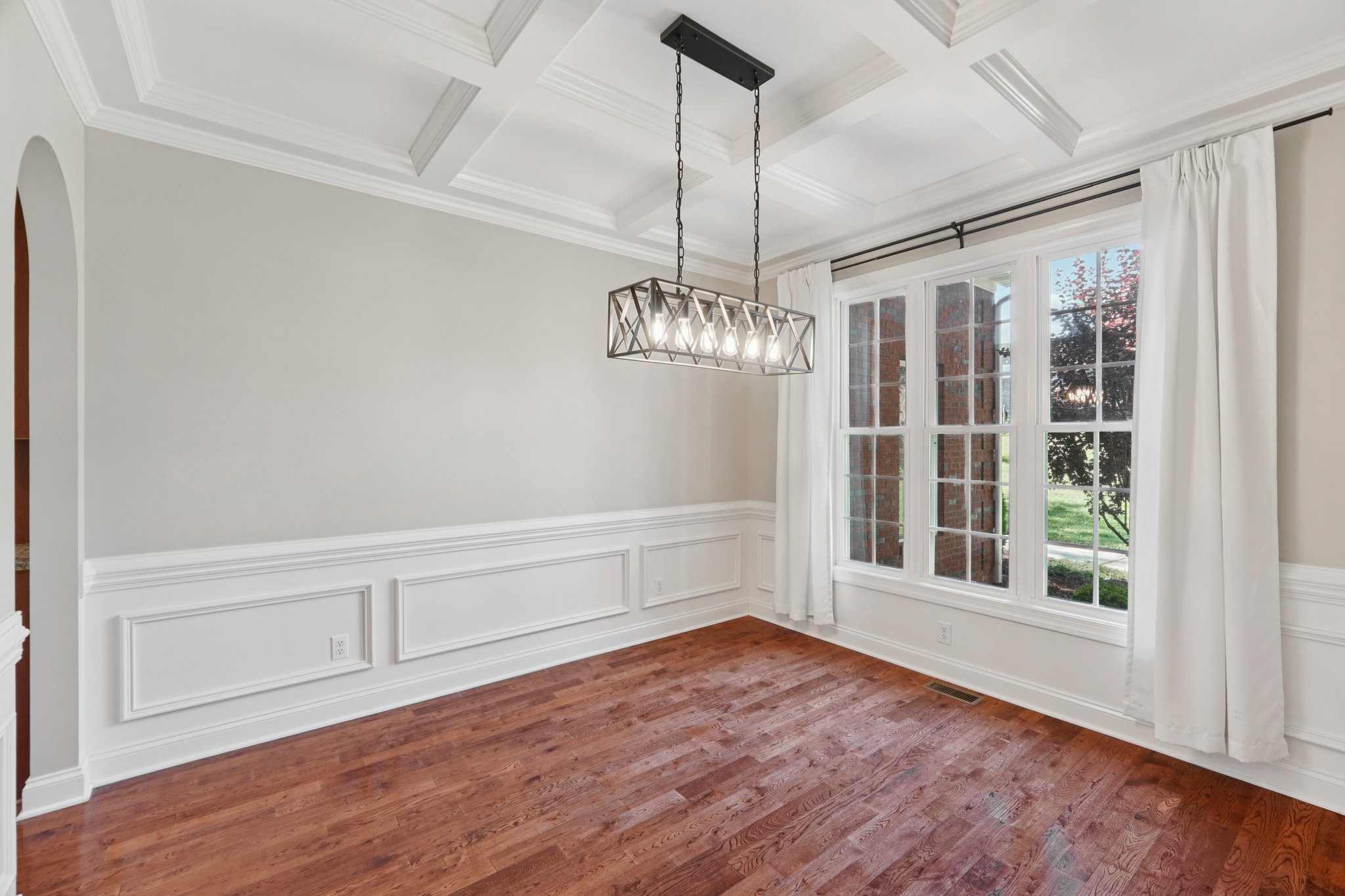 Patrick Place Cir-S1109-021.jpg