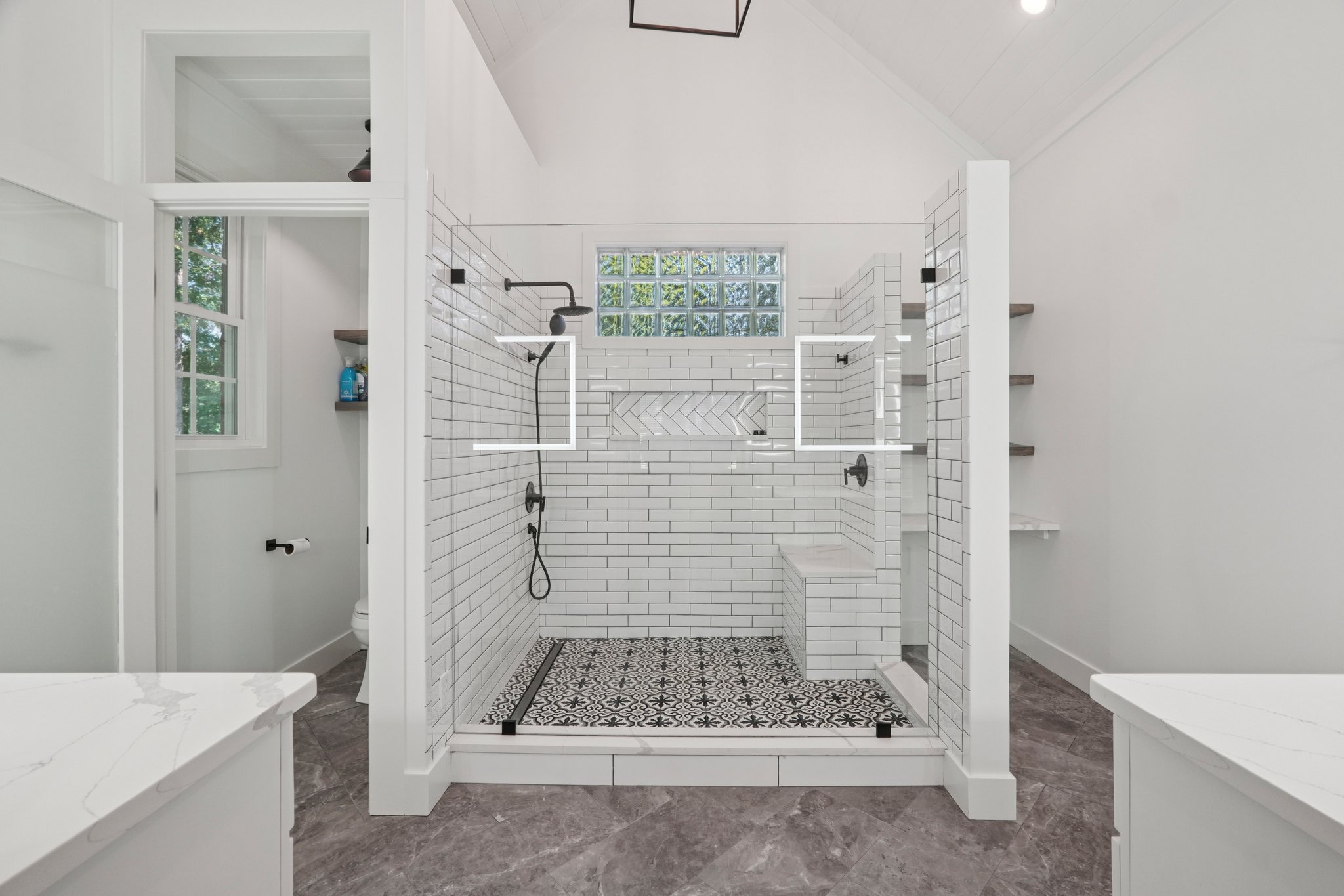 Patrick Place Cir-S1109-027.jpg