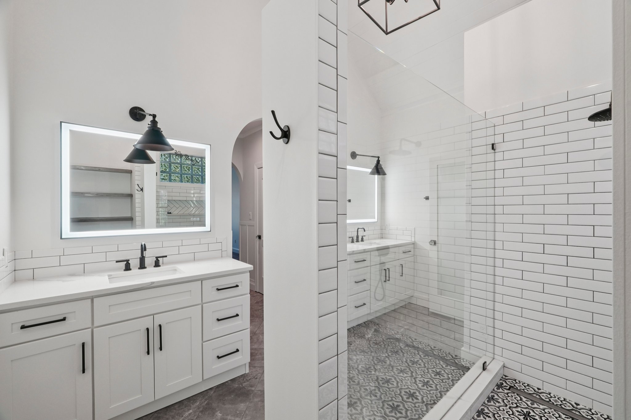 Patrick Place Cir-S1109-029.jpg