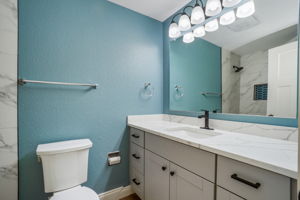  Photo 30