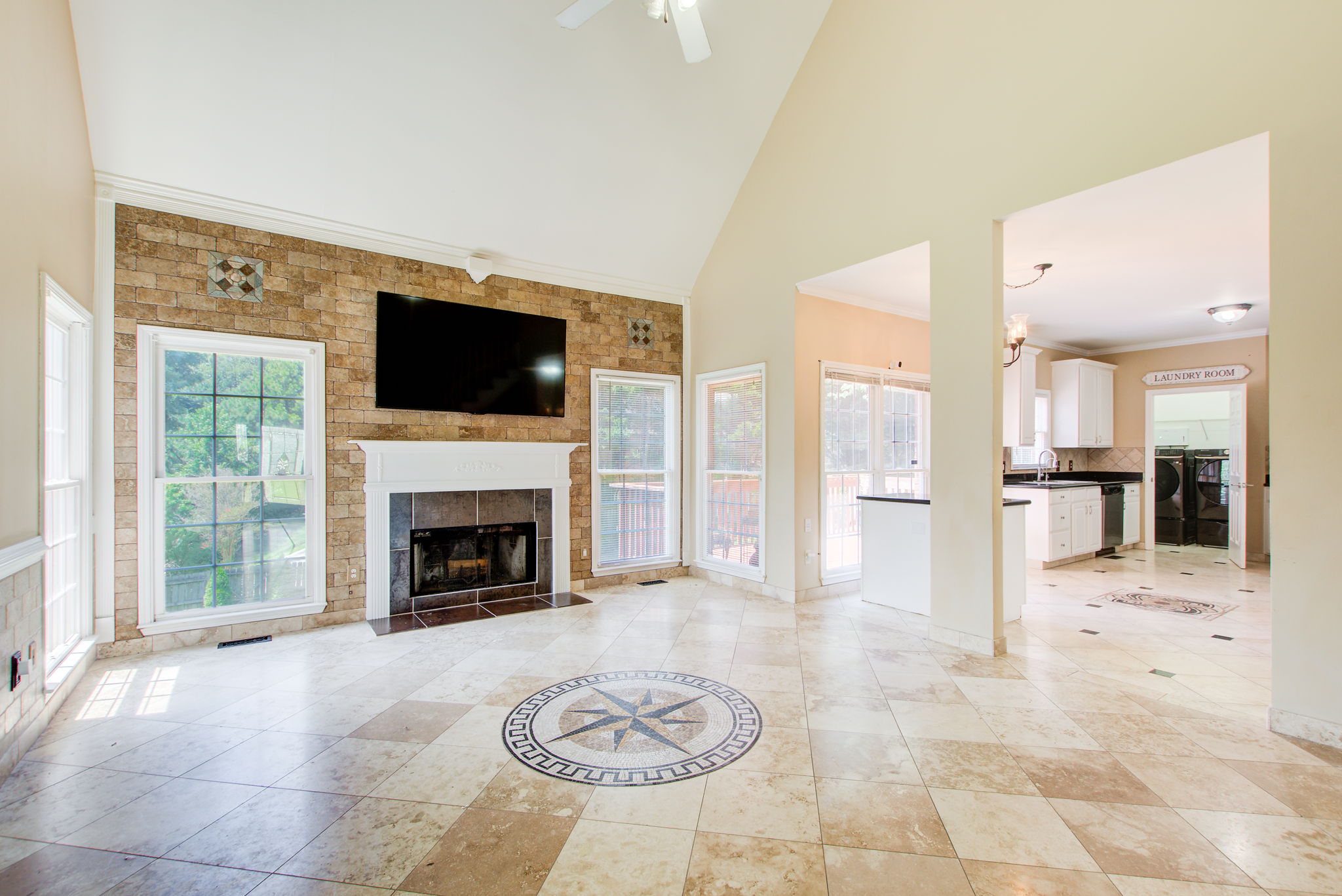 9 Living Room B w Kitchen