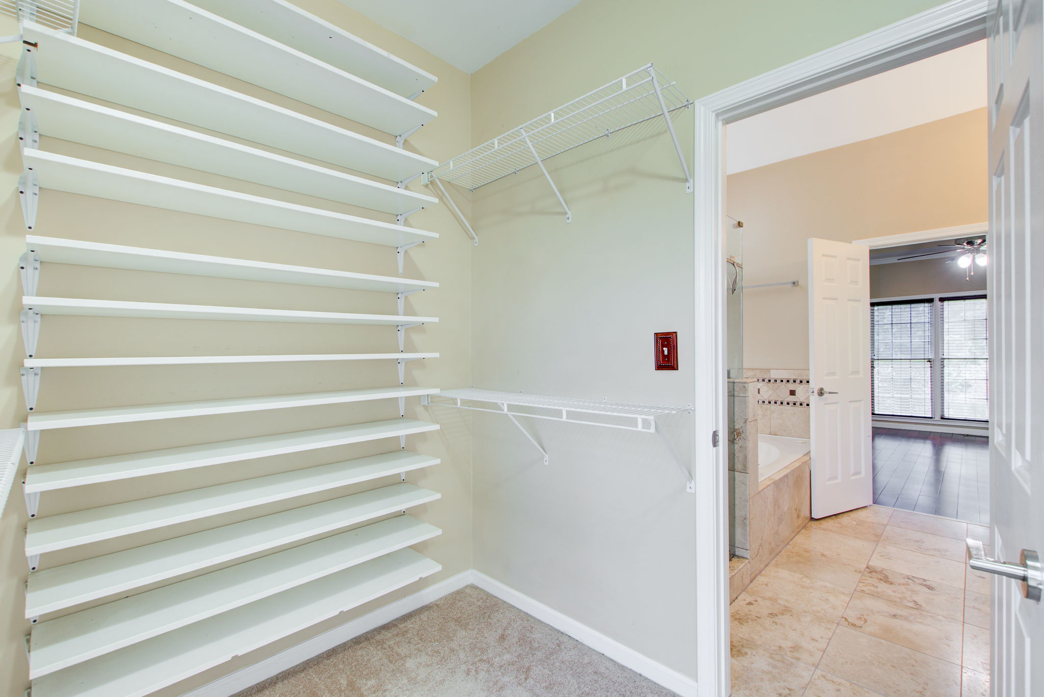 23 Main BR Walk In Closet B
