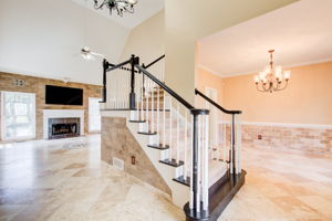 7 Living Room Dining Split
