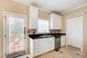 11 Kitchen B w Deck Walkout