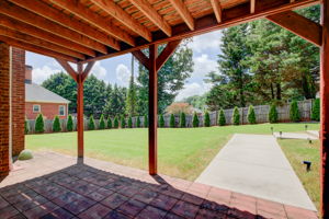 47 Ext Terrace Level Patio w Yard