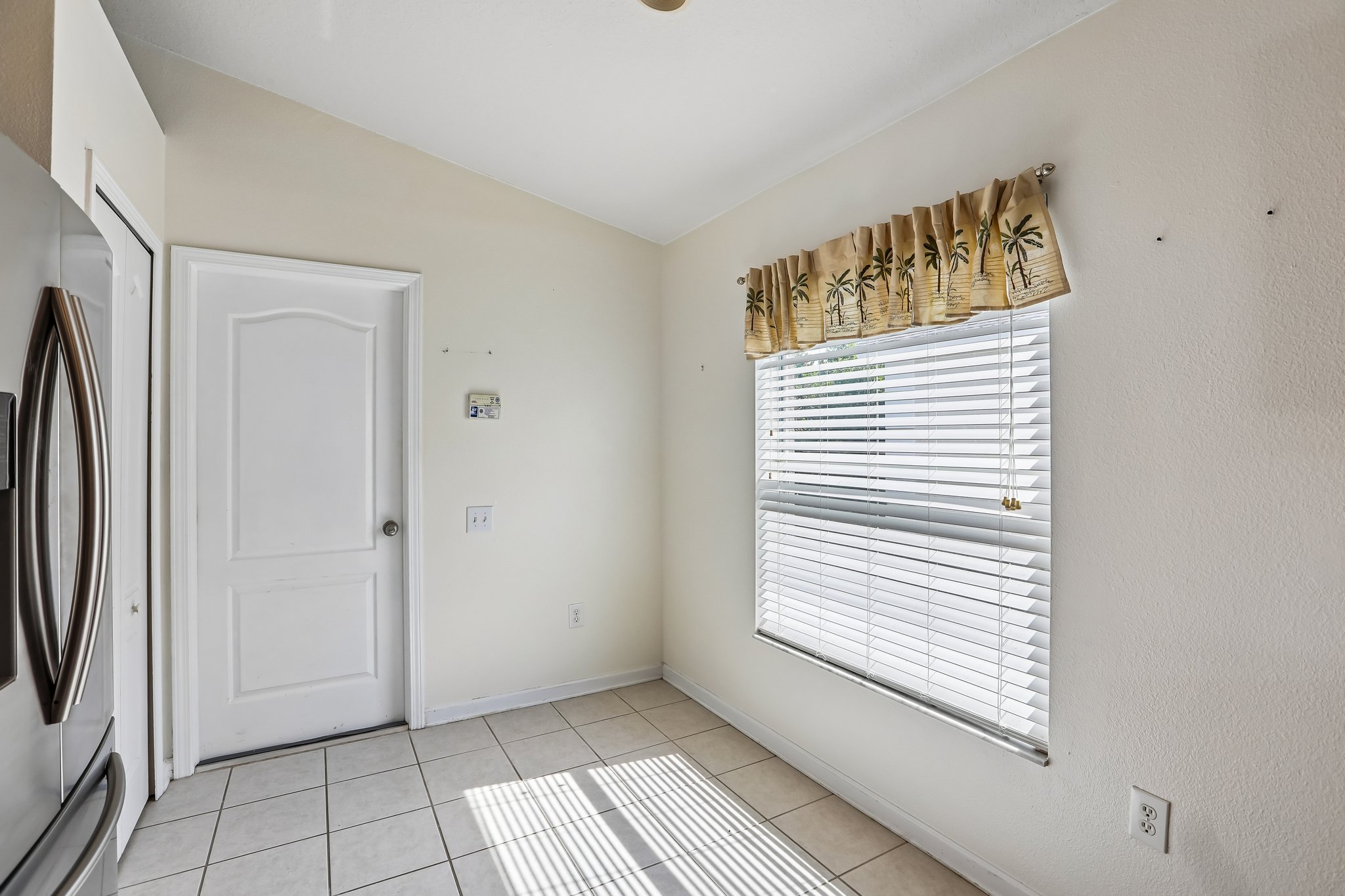 Randall Manor St-S0705-014.jpg