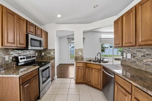Randall Manor St-S0705-013.jpg