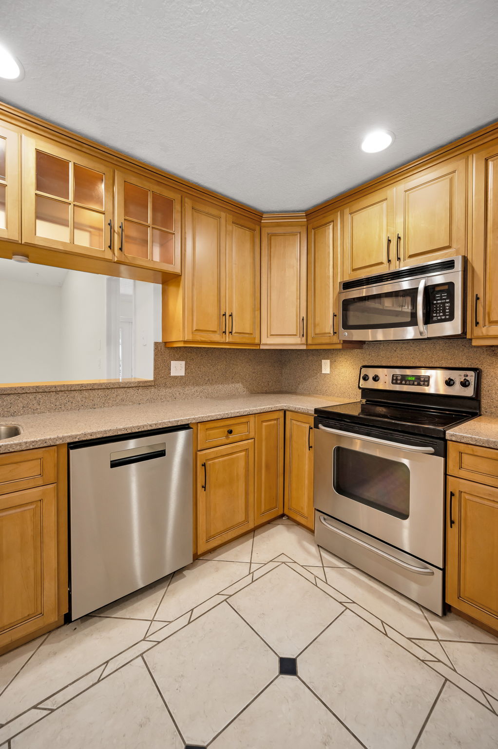 Kitchen25