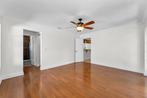 Master Bedroom1c