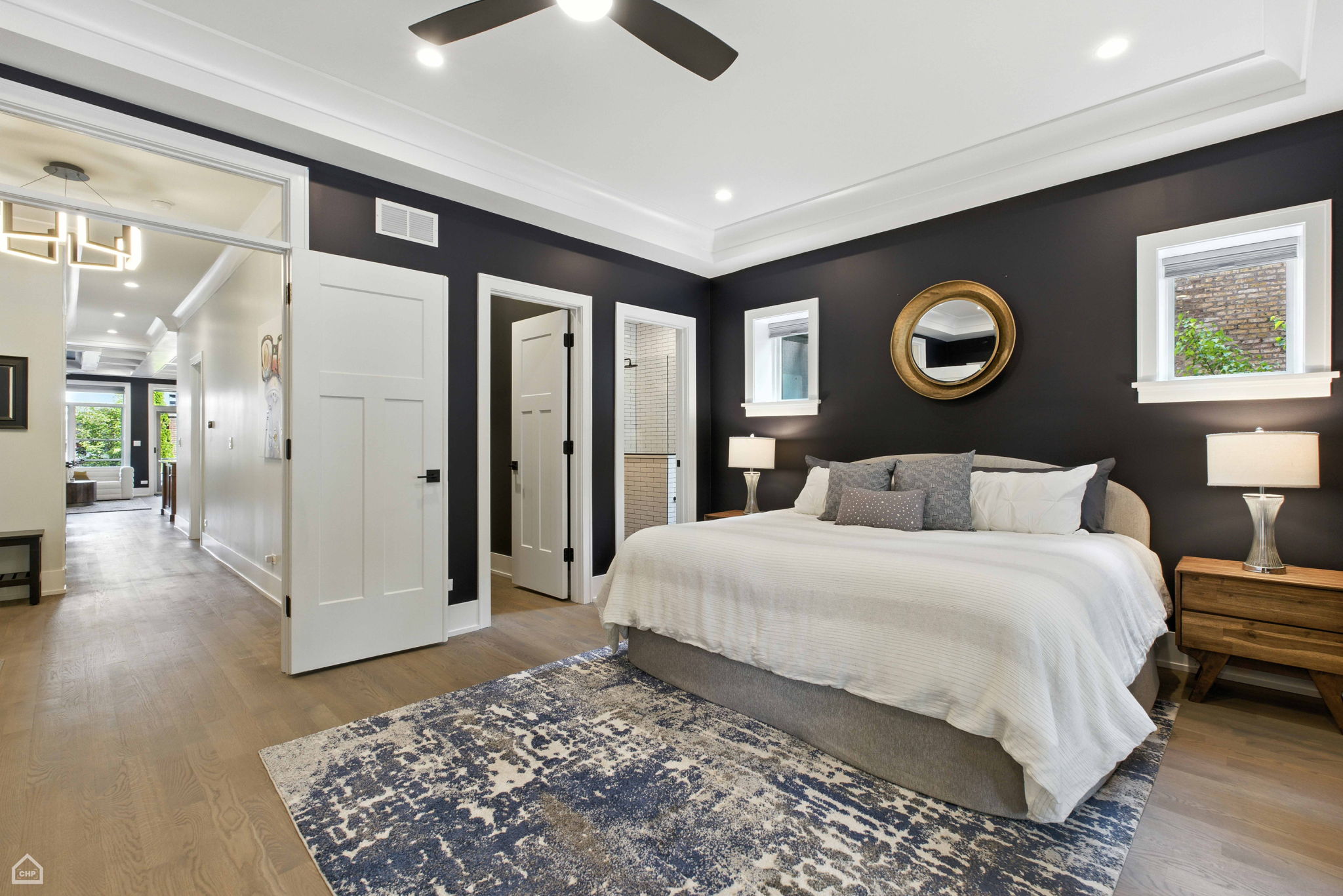 3042 W Palmer Square 1_005