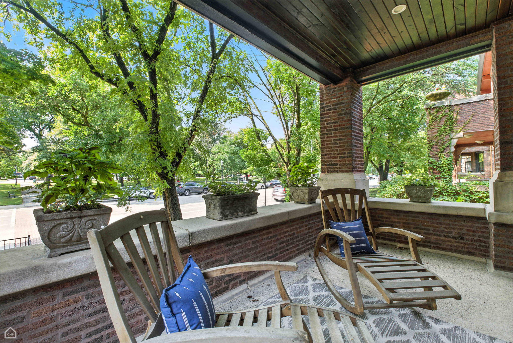 3042 W Palmer Square 1_007