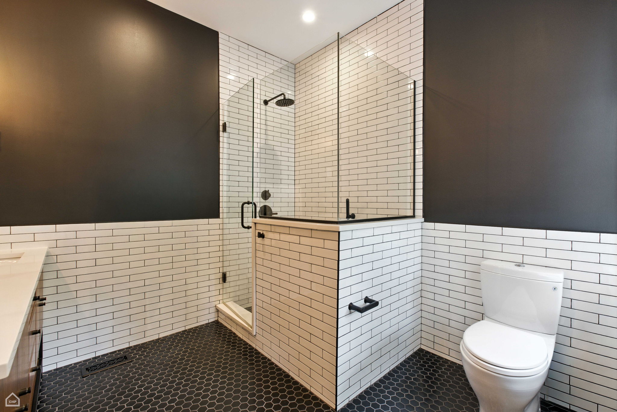 3042 W Palmer Square 1_009