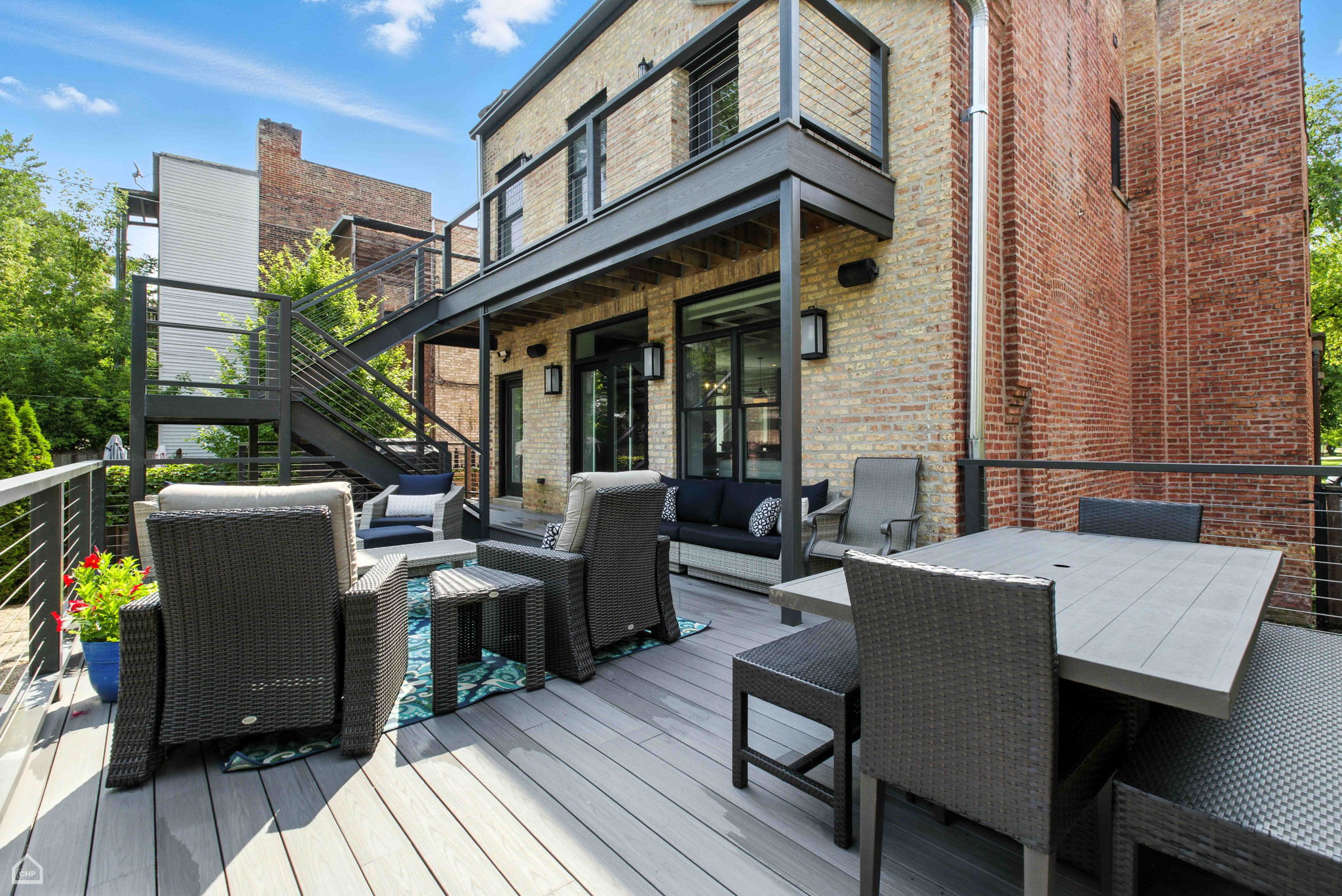 3042 W Palmer Square 1_025