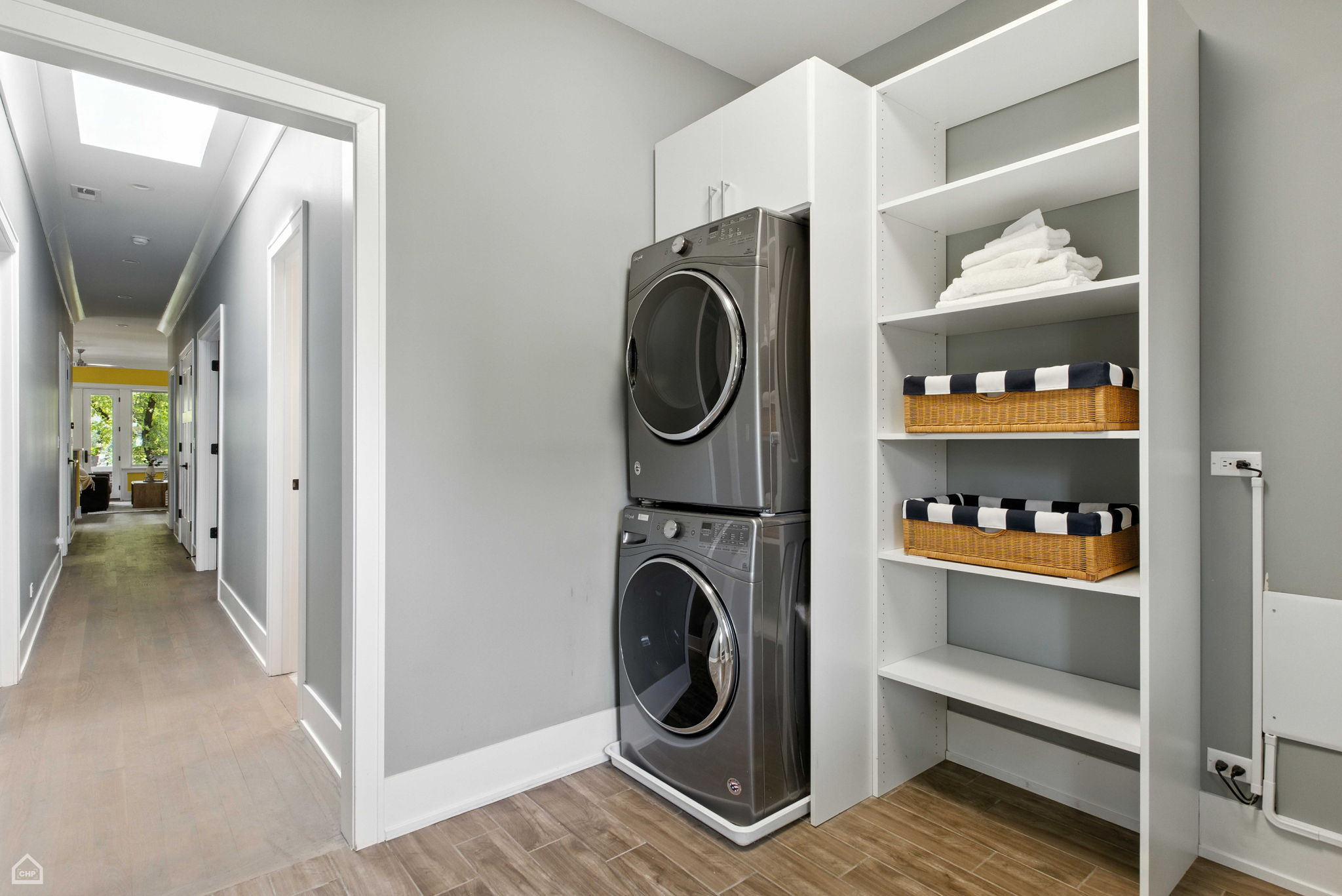 3042 W Palmer Square 2_019