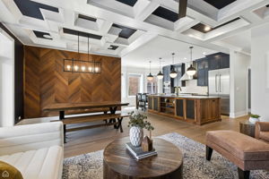 3042 W Palmer Square 1_023