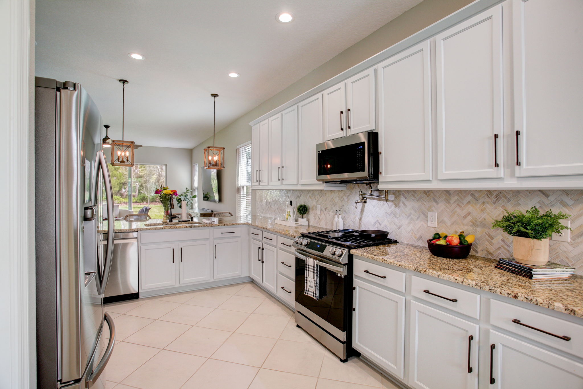 Sunland Ct-019