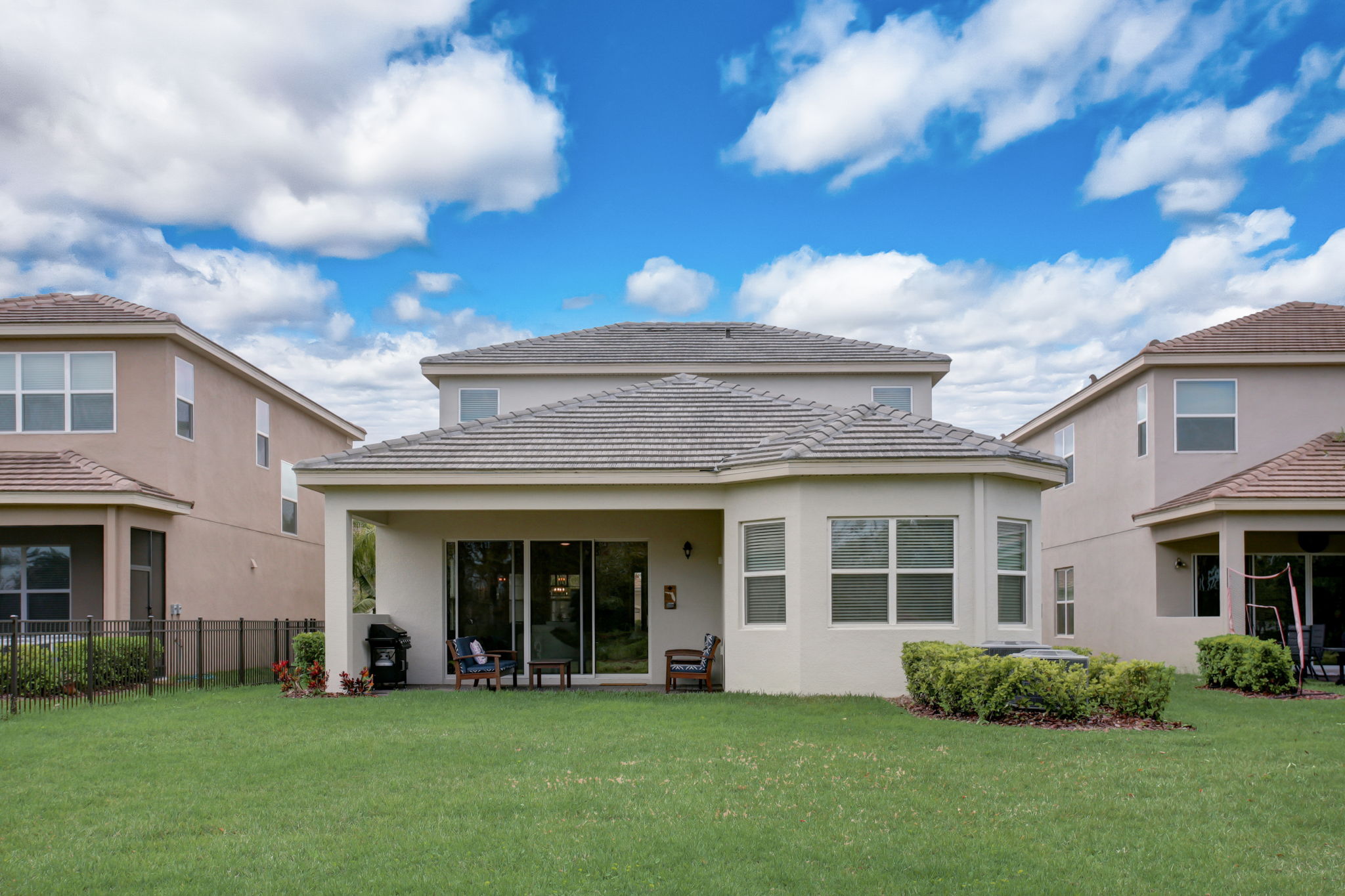 Sunland Ct-049