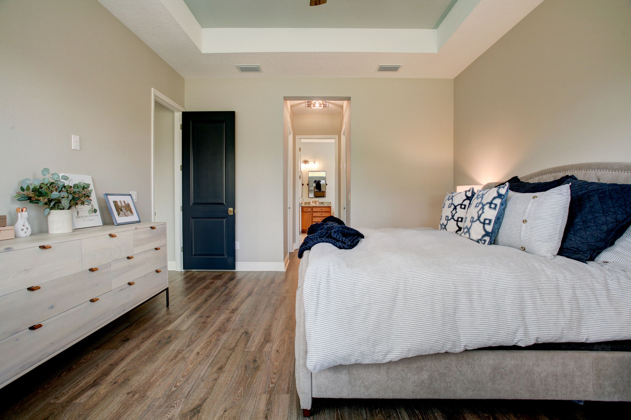 Sunland Ct-028