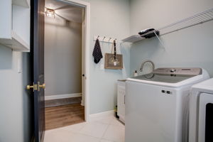 Sunland Ct-035