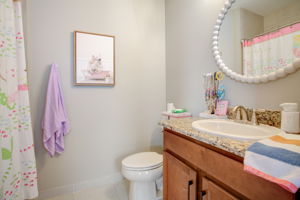 Sunland Ct-040