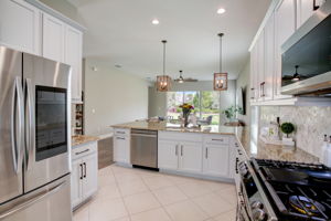 Sunland Ct-020