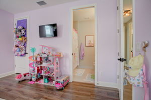 Sunland Ct-039