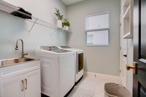 Sunland Ct-034