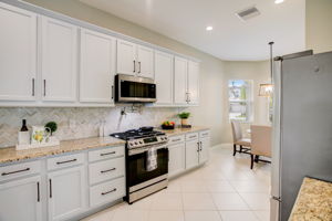 Sunland Ct-021