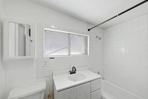  Photo 38