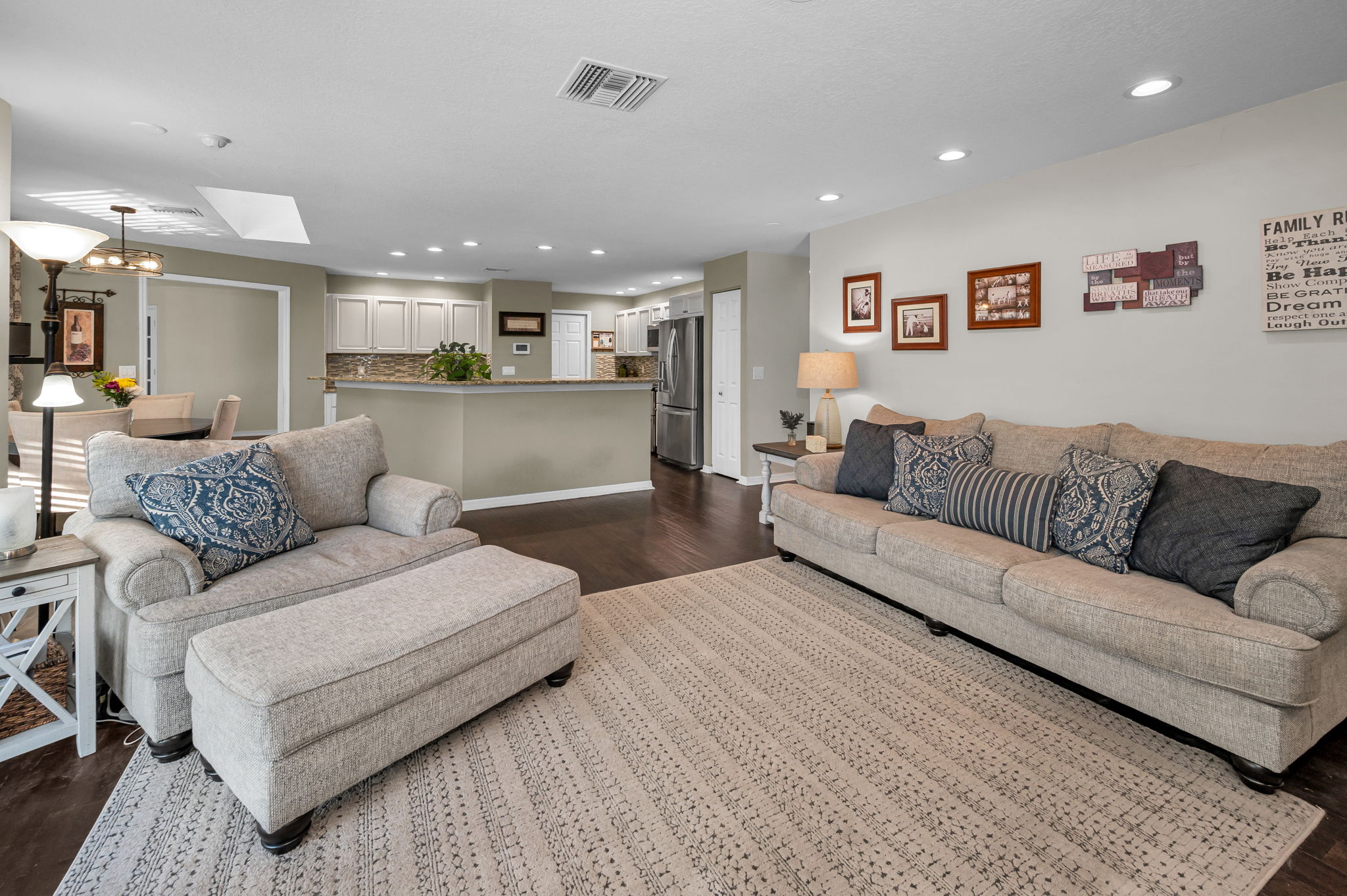 Family Room4