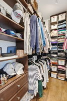 3047 N Oakley Ave 301 - Laura Kisling_CHP2026_018