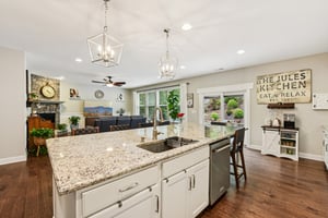 Carriage Oak Wy-S2709-012.jpg
